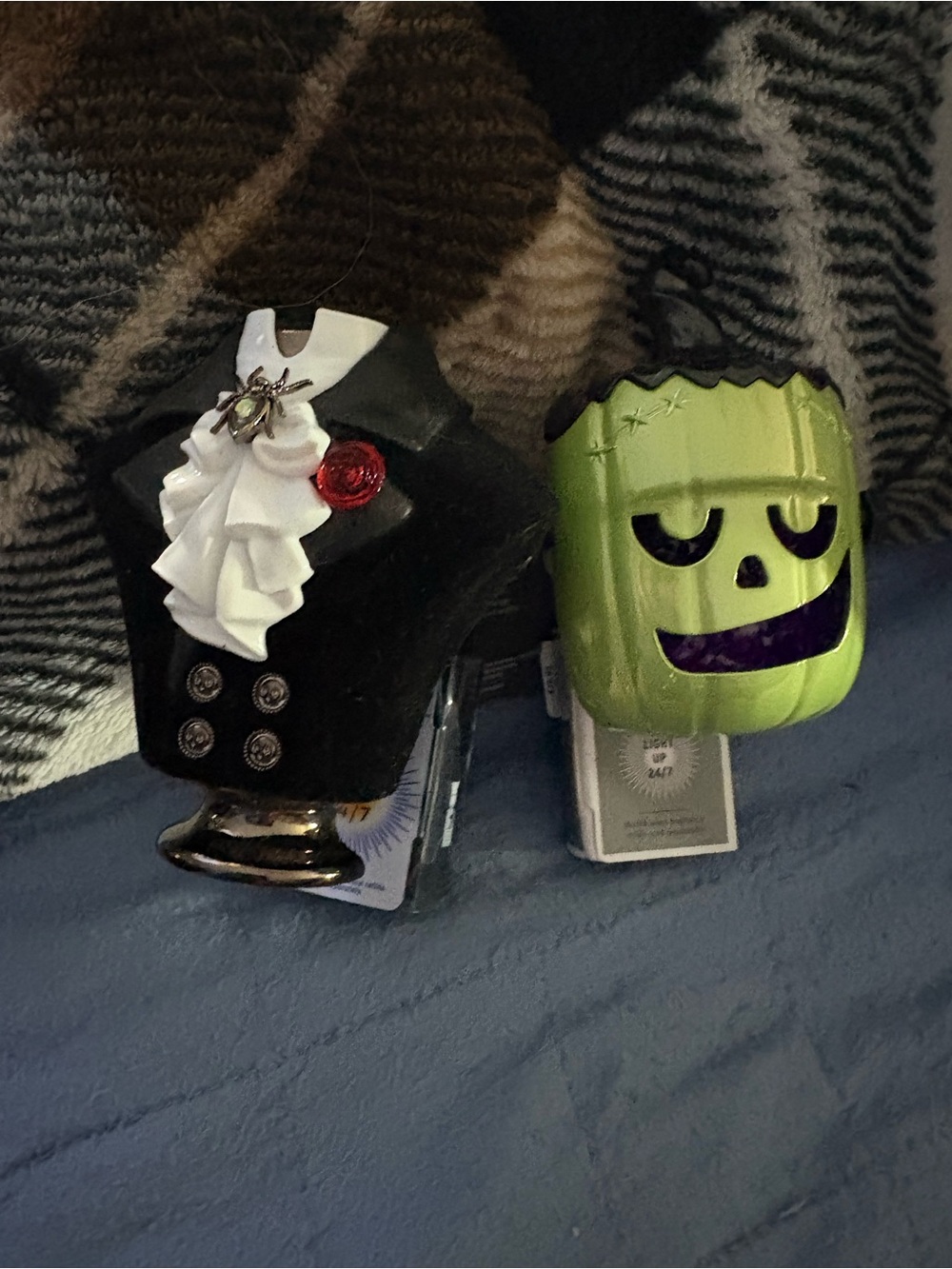 Bath and Bodyworks Halloween Vampire and Frankenstein Decorative Wallflowers new